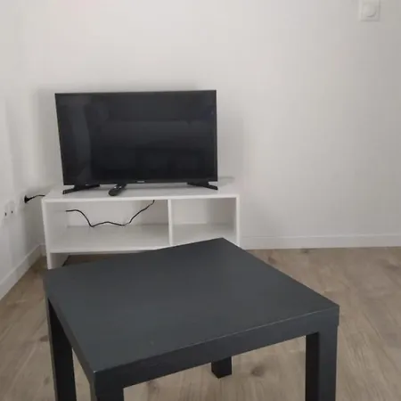Apartamento L'oweys - Cosy Studio Neuf Hypercentre Saint-Quentin (Aisne)